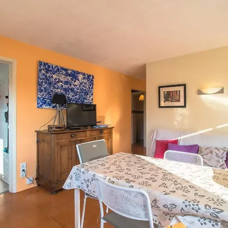 公寓 Sleeps 4 卡莱利亚德帕拉弗鲁赫尔